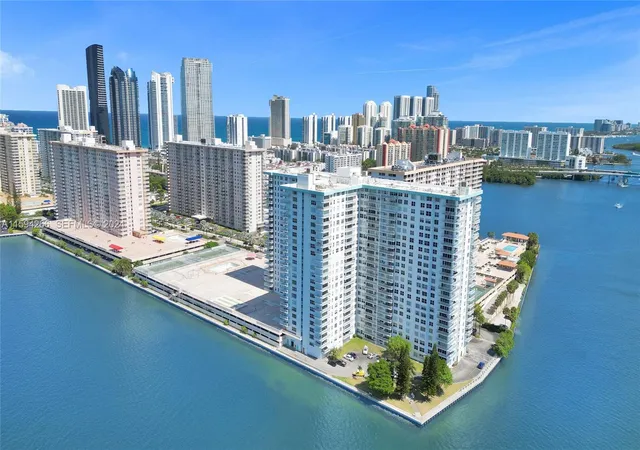 1st image of 301 174th St #1701, Sunny Isles Beach, FL 33160 | MLS# A11594266