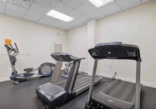 2nd image of 290 174Th St, Sunny Isles Beach, FL 33160