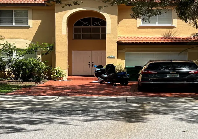 1st image of (Undisclosed), Davie, FL 33325 | MLS# F10423632