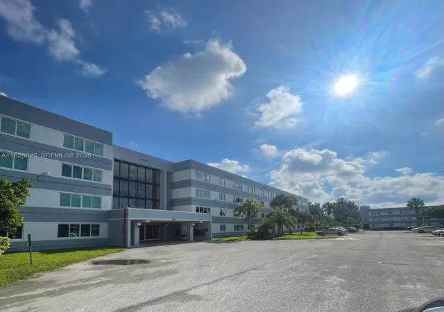 Homes for sale in Homestead, FL | 14840 Naranja Lakes Blvd #C4D, Homestead, FL 33032 | MLS# A11625025