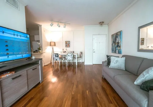 2nd image of 17145 N Bay Rd, Sunny Isles Beach, FL 33160