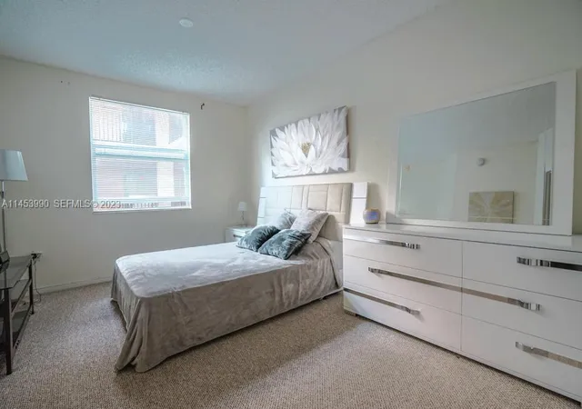 5th image of 17145 N Bay Rd #4403, Sunny Isles Beach, FL 33160 | MLS# A11453990
