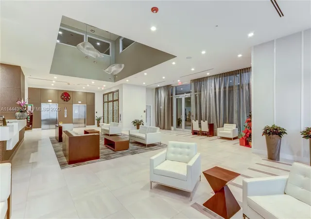 4th image of 7825 Nw 107Th Ave #816, Doral, FL 33178 | MLS# A11444382