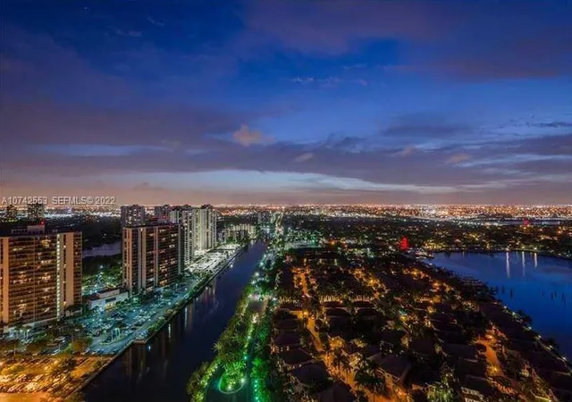 2nd image of 3802 Ne 207Th St #2802, Miami, FL 33180 | MLS# A10742553