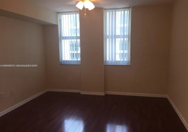 5th image of 9201 Collins Ave #724, Surfside, FL 33154 | MLS# A11540576