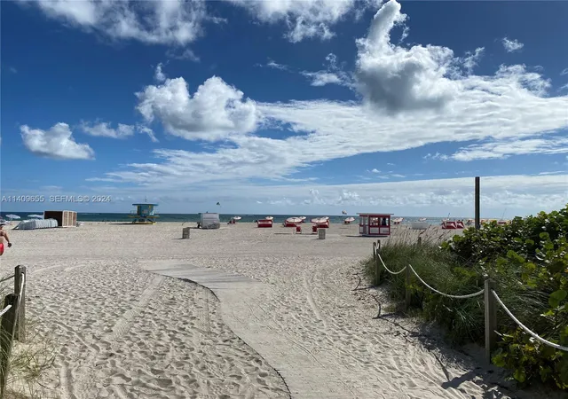 4th image of 100 Lincoln Rd #939, Miami Beach, FL 33139 | MLS# A11409655