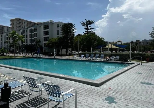 2nd image of 17560 Atlantic Blvd #301, Sunny Isles Beach, FL 33160 | MLS# A11553634