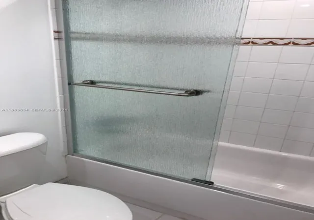 5th image of 17560 Atlantic Blvd #301, Sunny Isles Beach, FL 33160 | MLS# A11553634