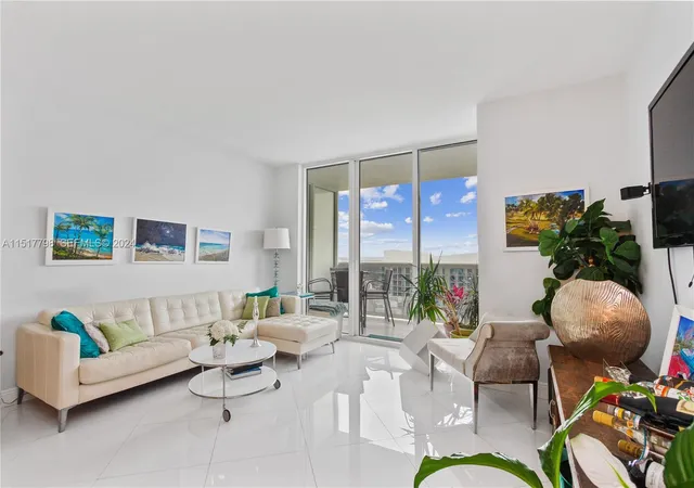 4th image of 1830 S Ocean Dr, Hallandale Beach, FL 33009