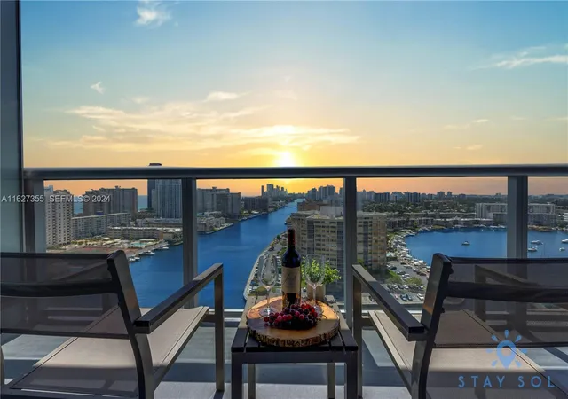 20th image of 2602 E Hallandale Beach Blvd #R2009, Hallandale Beach, FL 33009 | MLS# A11627355