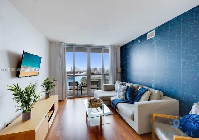5th image of 2602 E Hallandale Beach Blvd #R2009, Hallandale Beach, FL 33009 | MLS# A11627355