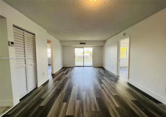 Homes for sale in Cutler Bay, FL | 8260 Sw 210Th St #220, Cutler Bay, FL 33189 | MLS# A11501444