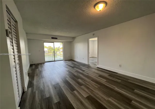Homes for sale in Cutler Bay, FL | 8260 Sw 210Th St #220, Cutler Bay, FL 33189 | MLS# A11501444