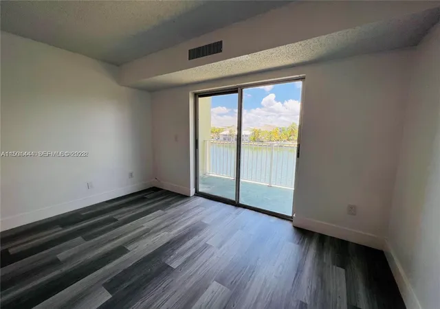 Homes for sale in Cutler Bay, FL | 8260 Sw 210Th St #220, Cutler Bay, FL 33189 | MLS# A11501444
