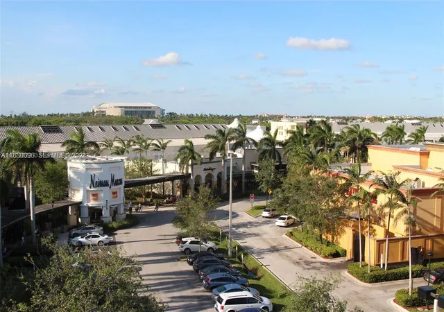 Homes for sale in Sunrise, FL | 2641 N Flamingo Rd #2007N, Sunrise, FL 33323 | MLS# A11630096