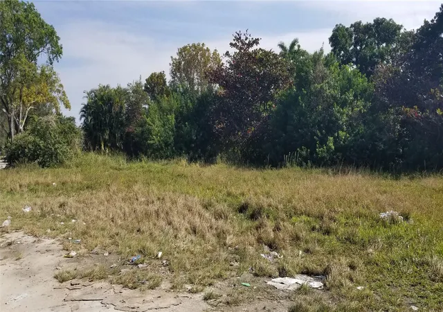 Photo 1 of Sale Pending at 450 136th St, North Miami, FL 33161 | MLS# H10601134 | Listing updated on 2026-05-27
