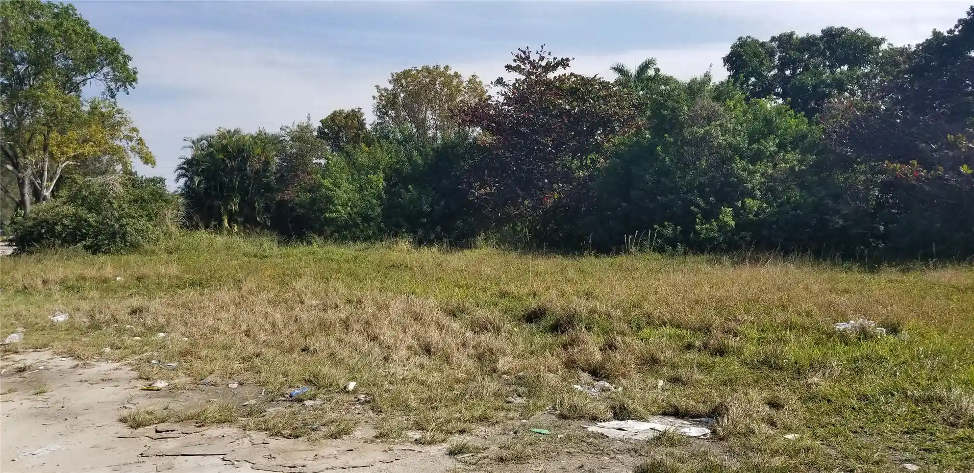 Photo 1 of Sale Pending at 450 136th St, North Miami, FL 33161 | MLS# H10601134 | Listing updated on 2026-09-13