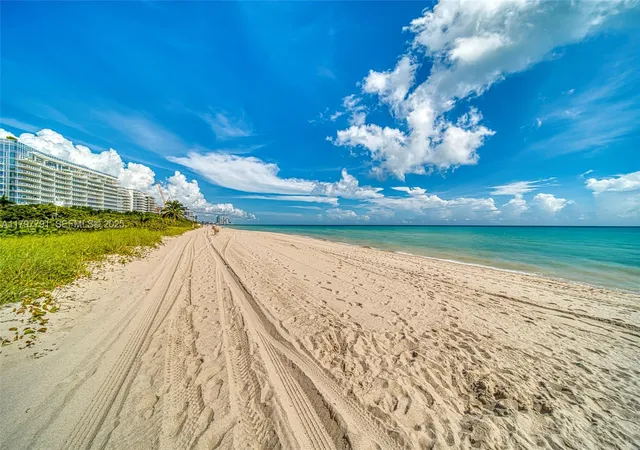 37th image of 8888 Collins Ave #201, Surfside, FL 33154 | MLS# A11797791
