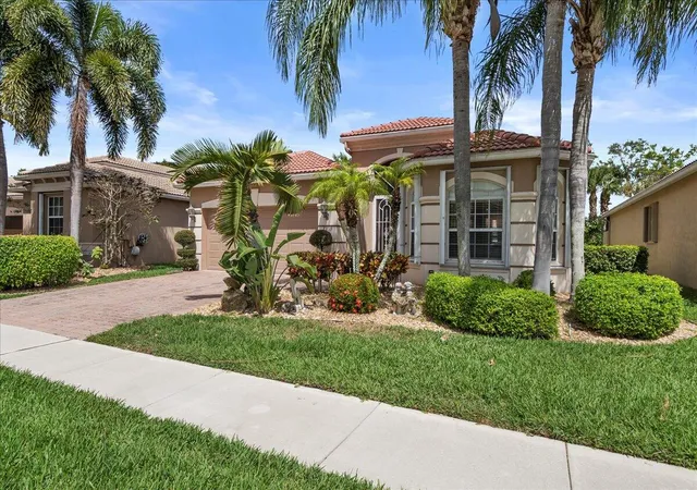 Homes for sale in Lake Worth, FL | 8839 Via Avellino, Lake Worth, FL 33467 | MLS# R11105812