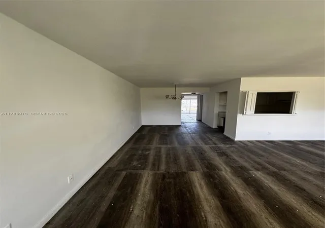4th image of 42 Sheffield B, West Palm Beach, FL 33417