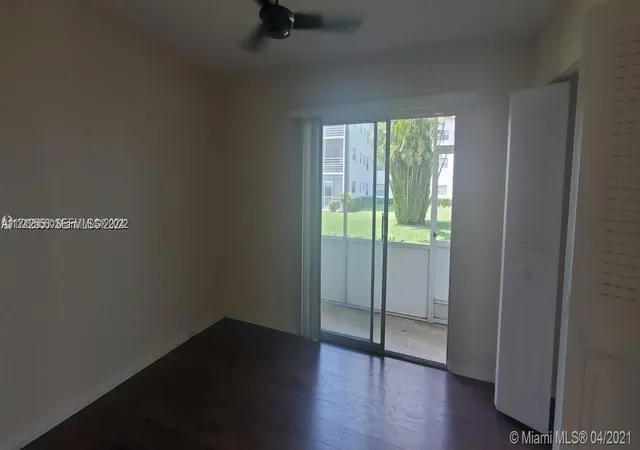 Homes for sale in Boca Raton, FL | 385 Fanshaw J, Boca Raton, FL 33434 | Houzeo