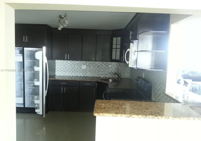 3rd image of 2750 Ne 183Rd St #2607, Aventura, FL 33160 | MLS# A11782389
