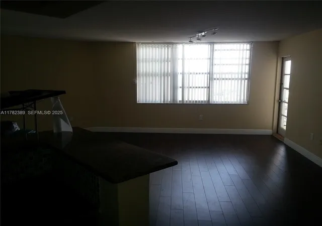5th image of 2750 Ne 183Rd St #2607, Aventura, FL 33160 | MLS# A11782389