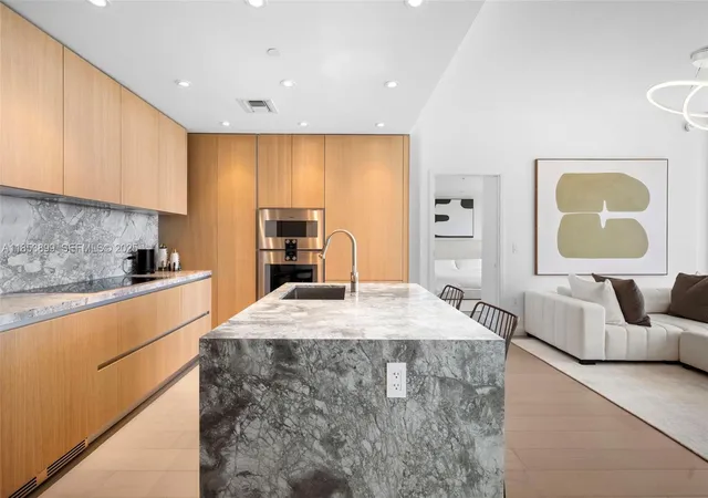 4th image of 500 Alton Rd #3604, Miami Beach, FL 33139 | MLS# A11853899