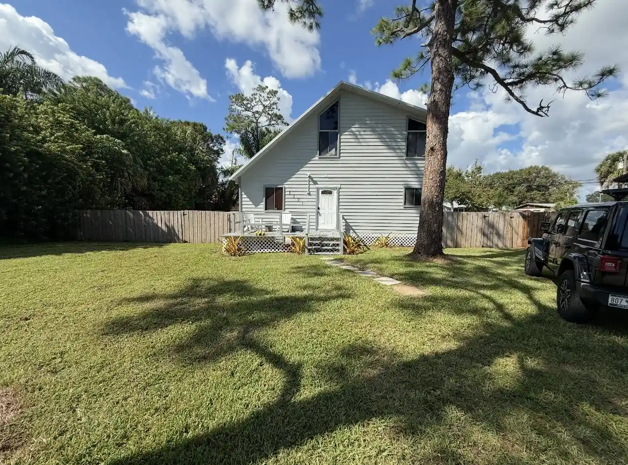 Photo 1 of Single family home for sale at 5301 Sunset Blvd, Fort Pierce, FL 34982 | MLS# R11036538 | Listing updated on 2026-10-29