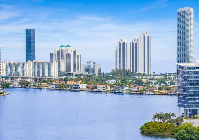 2nd image of 3301 NE 183rd St, Aventura, FL 33160