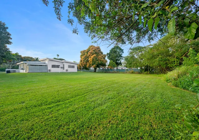 3rd image of 13945 N Miami Ave, Miami, FL 33168 | MLS# F10482442