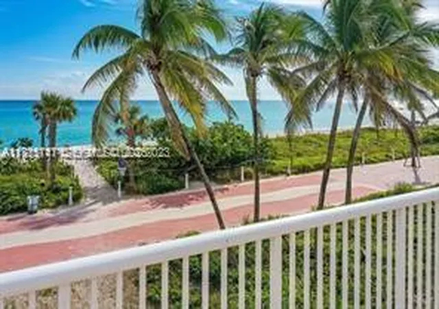 4th image of 5401 Collins Ave #223, Miami Beach, FL 33140 | MLS# A11715111