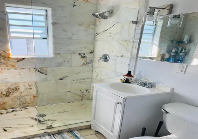 8th image of 1526 Pennsylvania Ave #14, Miami Beach, FL 33139 | MLS# A11703678
