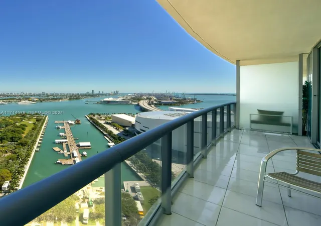 2nd image of 888 Biscayne Blvd #2511, Miami, FL 33132 | MLS# A11714579