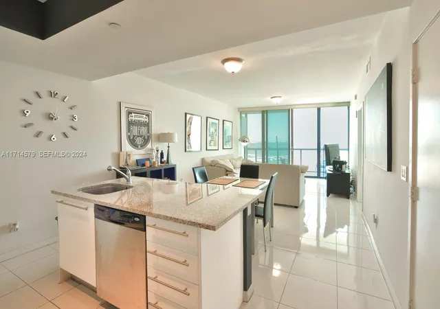 4th image of 888 Biscayne Blvd #2511, Miami, FL 33132 | MLS# A11714579