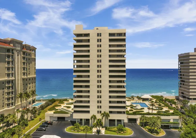 Homes for sale in Singer Island, FL | 5280 N Ocean Dr #4d, Singer Island, FL 33404 | MLS# R11058884