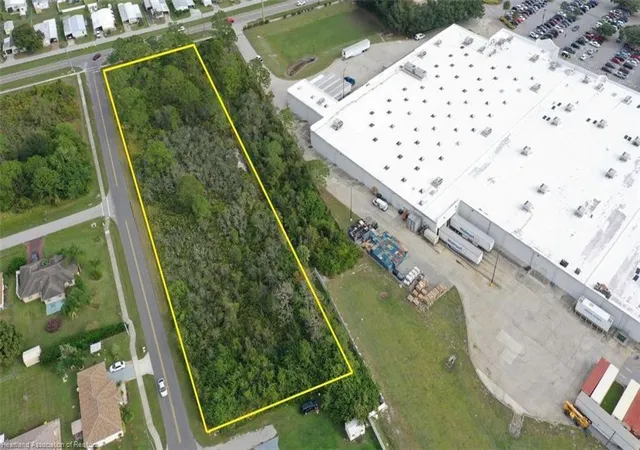 Photo 3 of Land for sale at 3237 Schumacher Rd, Sebring, FL | MLS# F10457230 | Listing updated on 2026-09-25
