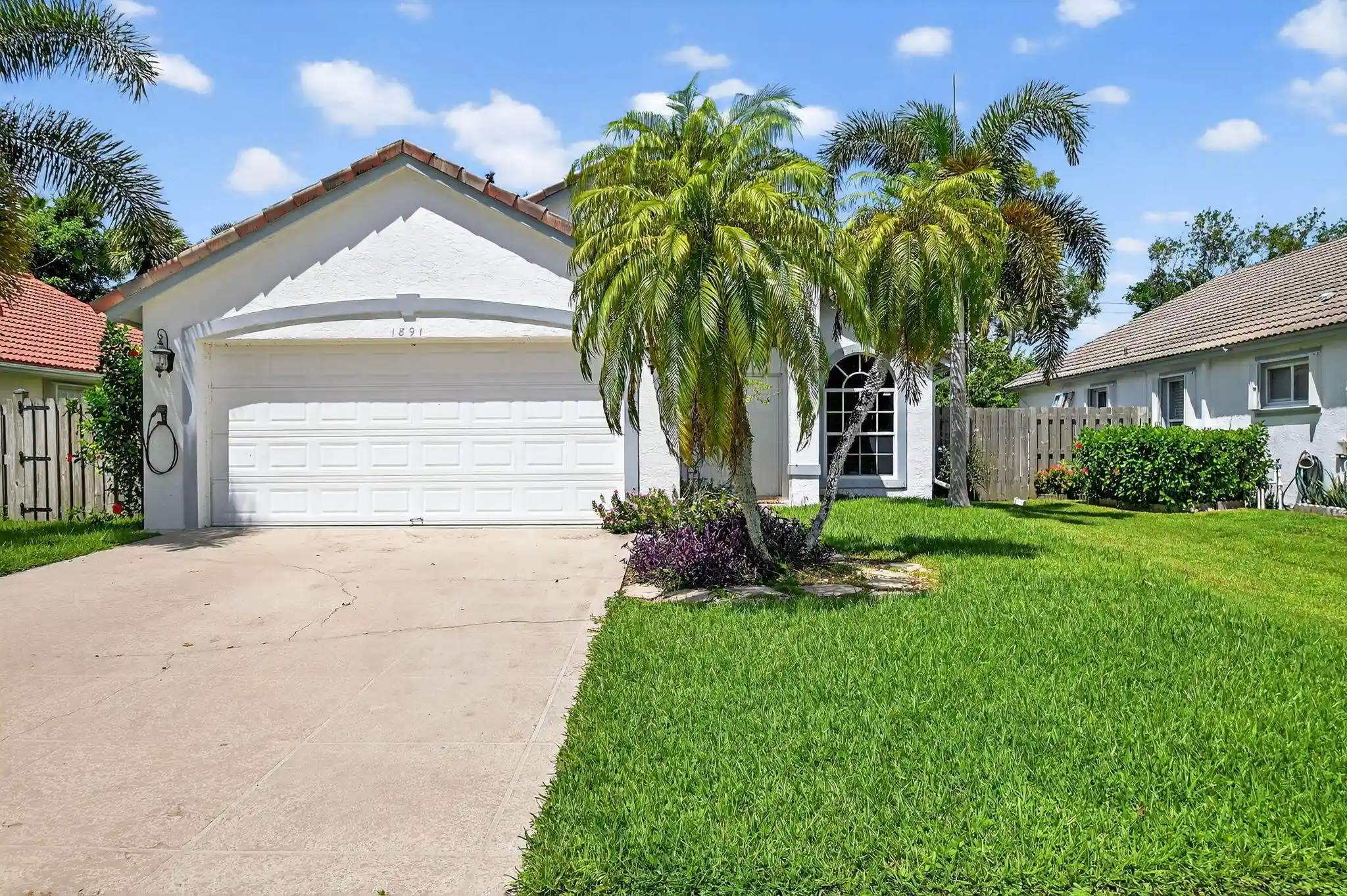 Single family home for sale at 1891 Oak Berry Cir, Wellington, FL 33414 | MLS# R11108934