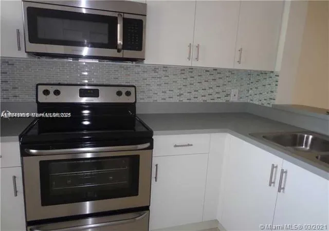 Homes for sale in Fort Lauderdale, FL | 5200 Nw 31St Ave #214, Fort Lauderdale, FL 33309 | MLS# A11843483