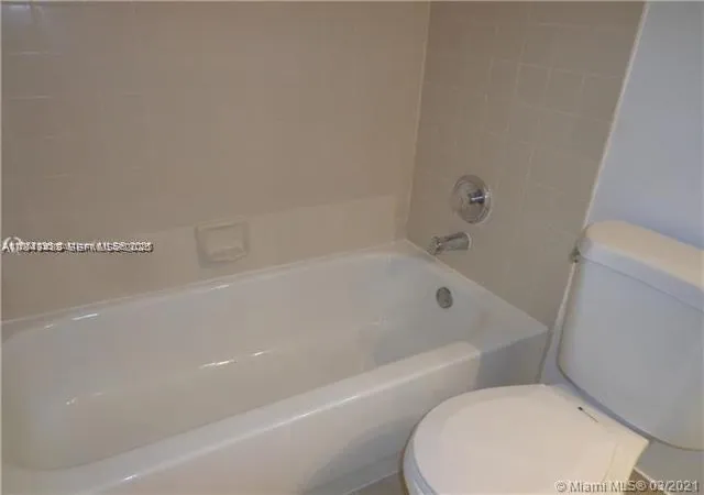 Homes for sale in Fort Lauderdale, FL | 5200 Nw 31St Ave #214, Fort Lauderdale, FL 33309 | MLS# A11843483