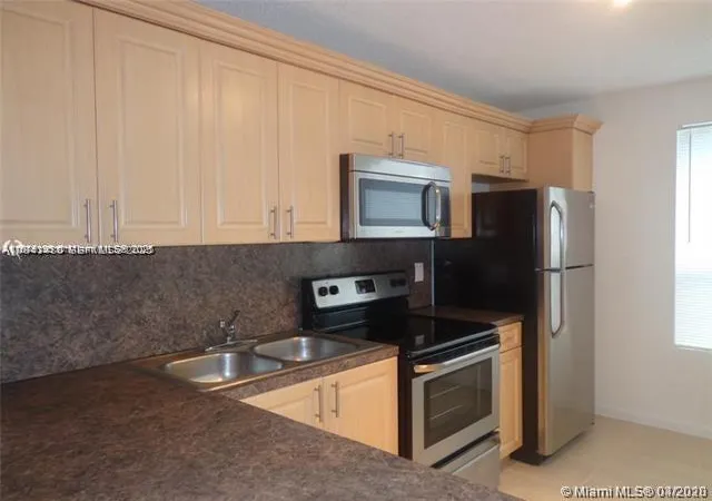 Homes for sale in Miramar, FL | 2276 Sw 81st Ave #2276, Miramar, FL 33025 | MLS# A11843480