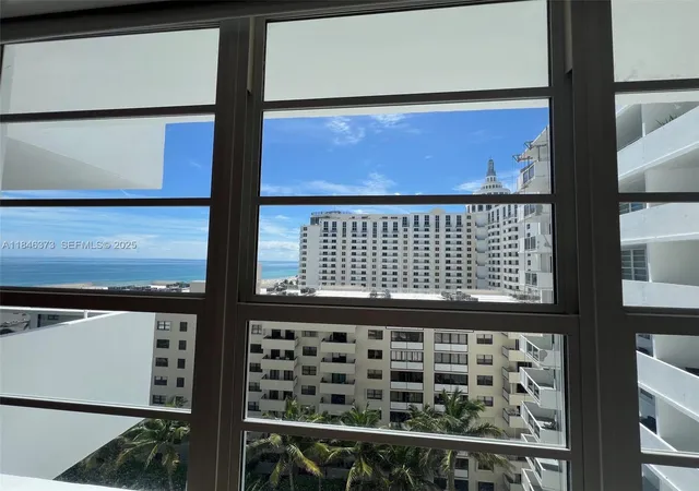 3rd image of 100 Lincoln Rd #1226, Miami Beach, FL 33139 | MLS# A11846373