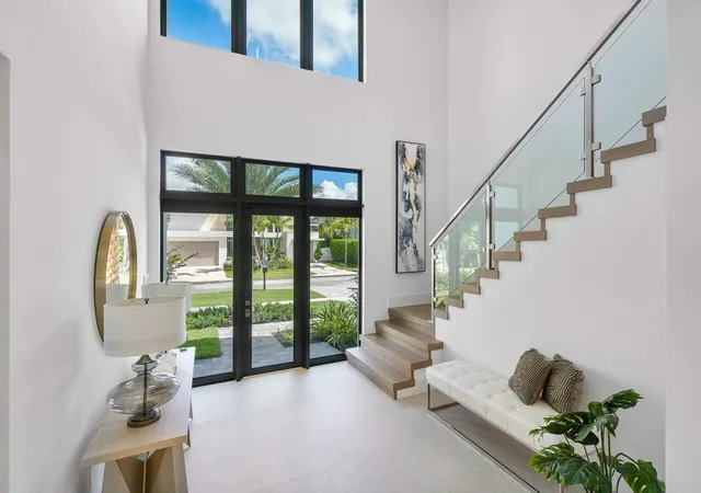 Homes for sale in Fort Lauderdale, FL | 2737 Ne 18th St, Fort Lauderdale, FL 33305 | MLS# R11025419
