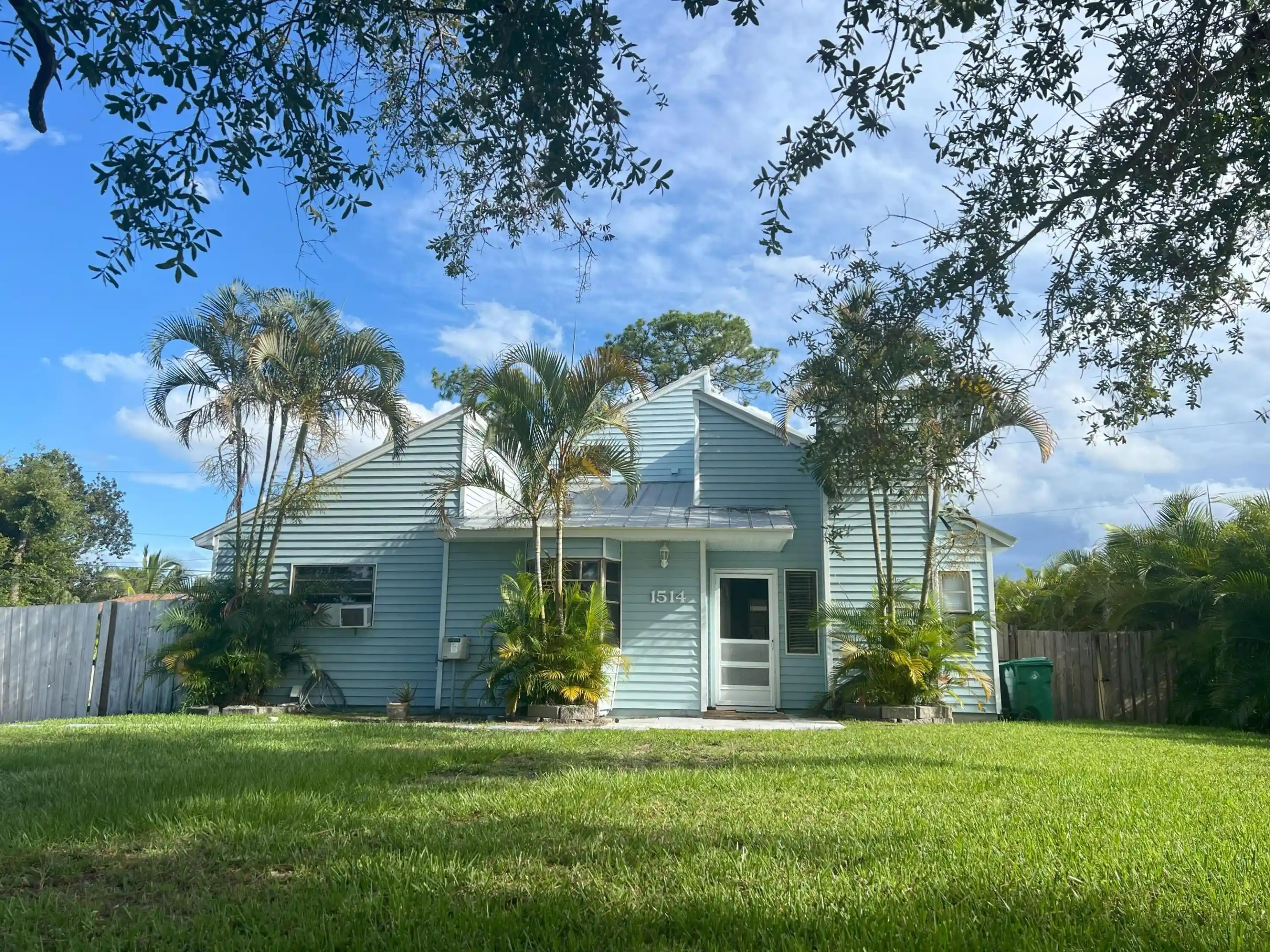 Photo 1 of Single family home for sale at 1514 Sw Mercedes Ave, Port St Lucie, FL 34953 | MLS# R11110564 | Listing updated on 2026-10-19