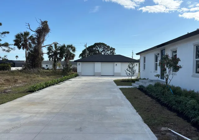 4th image of 195 Rotonda Blvd W #Unit A-b-c, Placida, FL 33947 | MLS# R11068946