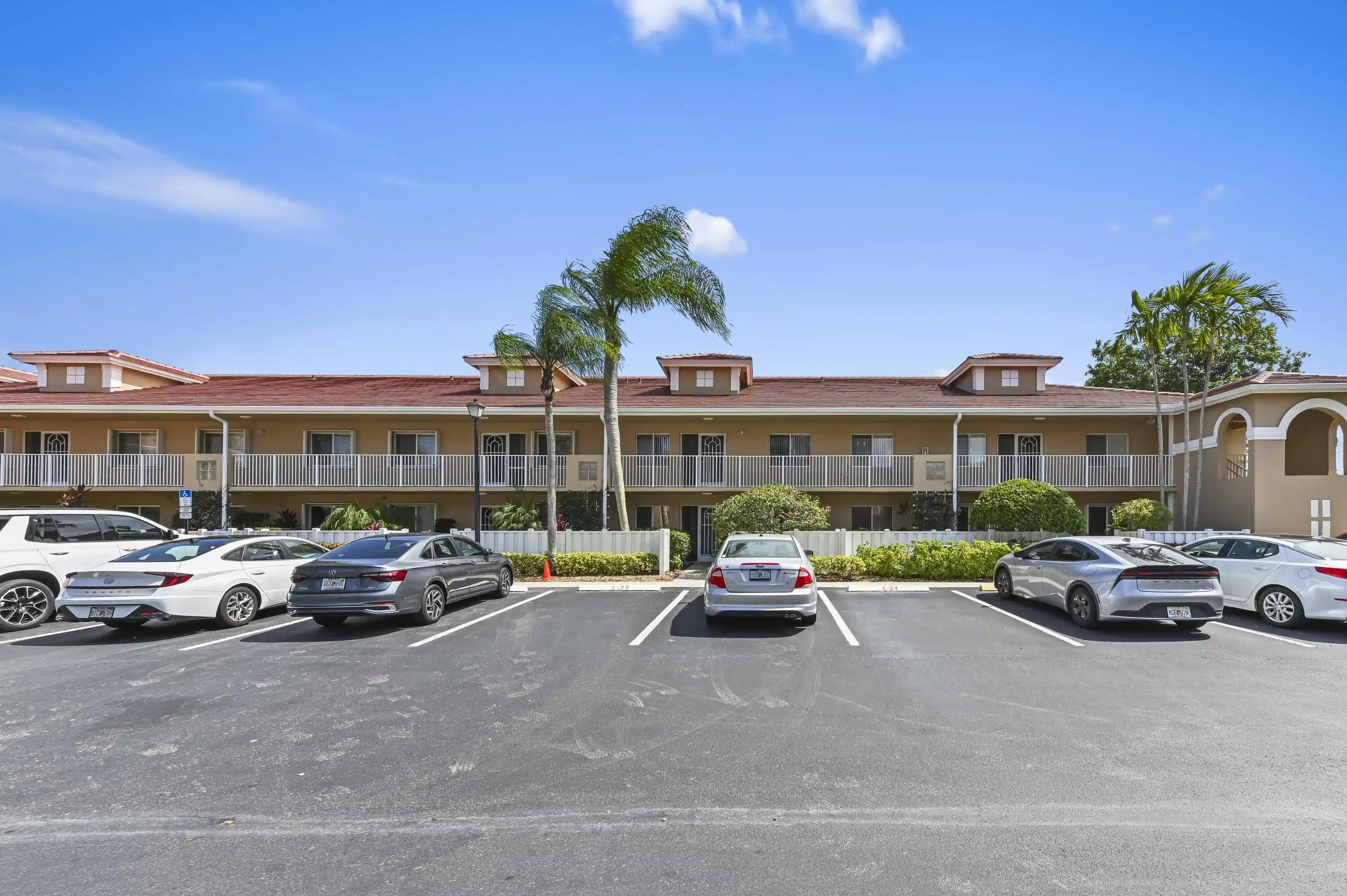 Photo 1 of Condo for sale at 5952 Regal Glen Dr #207, Boynton Beach, FL 33437 | MLS# R11113756 | Listing updated on 2026-10-19