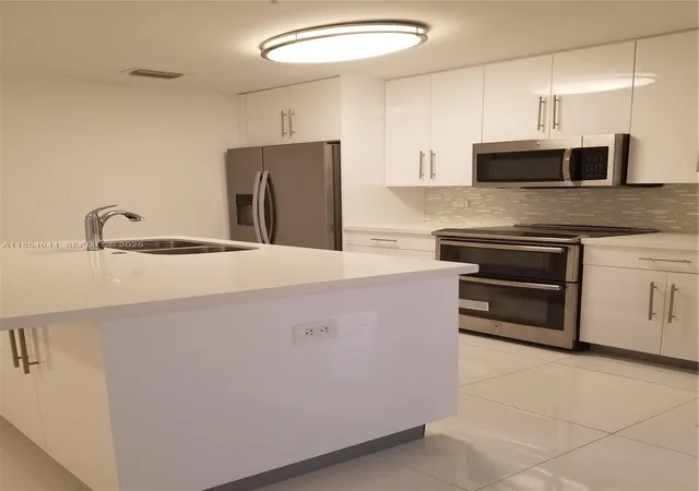 1st image of 2651 Ne 212Th Ter, Miami, FL 33180