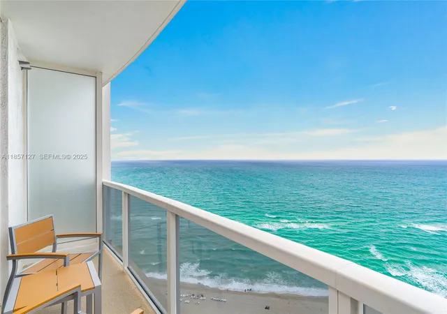 2nd image of 18001 Collins Ave #811, Sunny Isles Beach, FL 33160 | MLS# A11857127
