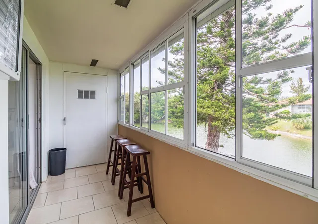 2nd image of 120 Northampton, West Palm Beach, FL 33417