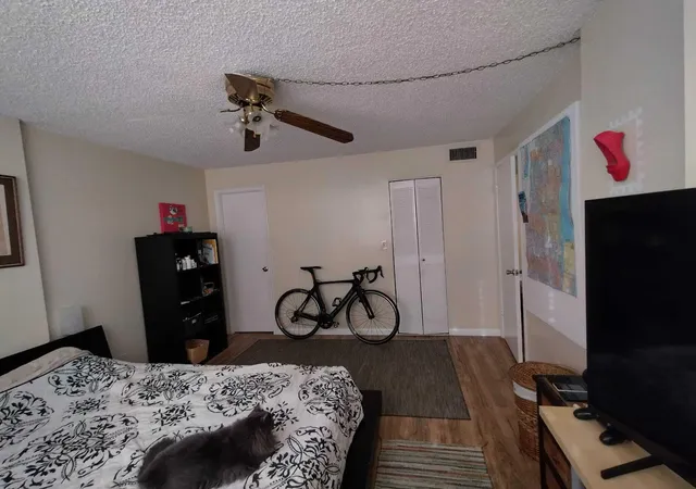 Photo 2 of Condo for sale at 103 Royal Park Dr #3b, Oakland Park, FL 33309 | MLS# R11045417 | Listing updated on 2026-09-23